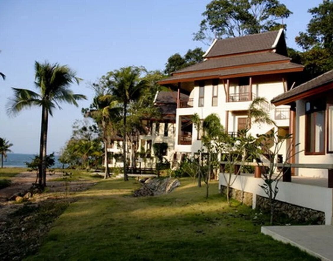 Фотография Kooncharaburi Resort SPA & Sailing Club 3*